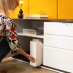 Sockel mit Schubladen