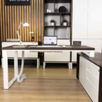 Moderner Eckschreibtisch Ebenholz