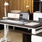 einen anständigen Arbeitstisch