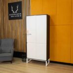 Büroschrank aus Ebenholz