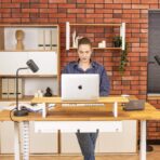 komfortabler Arbeitstisch