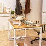 Bürotisch weiß