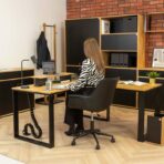 Schreibtisch für ein kleines Zimmer
