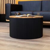 Tisch schwarz geriffelter Sockel