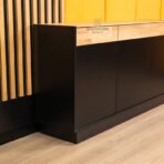 Kommode für geräumige Büros