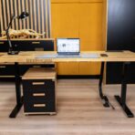 Schreibtischschrank
