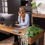 Eckschreibtisch für Arbeit und Spiele