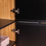 Kleiderschrank aus laminierter Platte