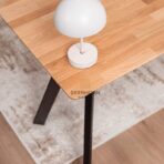 biurko dla dziewczyny z przestronnym blatem