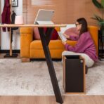 biurko do aranżacji pokoju nastolatki