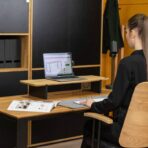 Schreibtisch mit Verlängerung