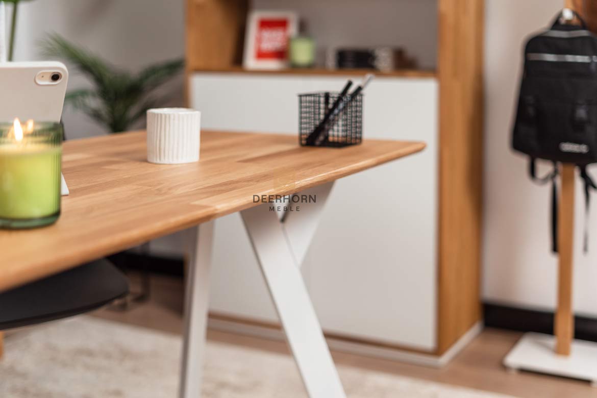 minimalistyczne-biurko-mlodziezowe minimalistyczne biurko młodzieżowe