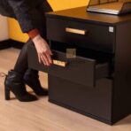 Büroschrank im Loft-Stil