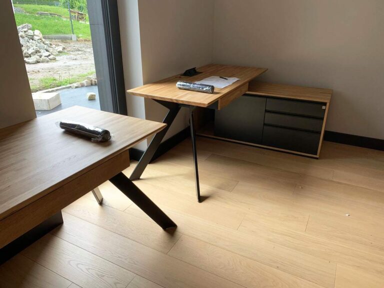 Von Schreibtisch zu Schreibtisch arbeiten – ein Heimbüro für zwei