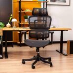 Bürostuhl mit Lendenwirbelstütze