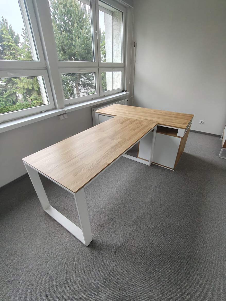 mini stol konferencyjny