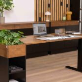 Verstellbarer Designer-Schreibtisch