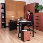 Kollektion von modernen Büromöbeln