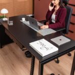 minimalistische Büromöbelserie