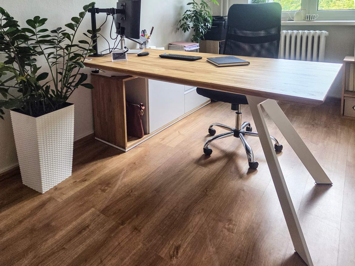 Schreibtisch von zu Hause aus, Heimbüro