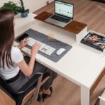 Schreibtisch für Coworking Space