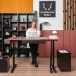 biurko z elektryczną regulacją wysokością