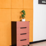 elegancka komoda do open space