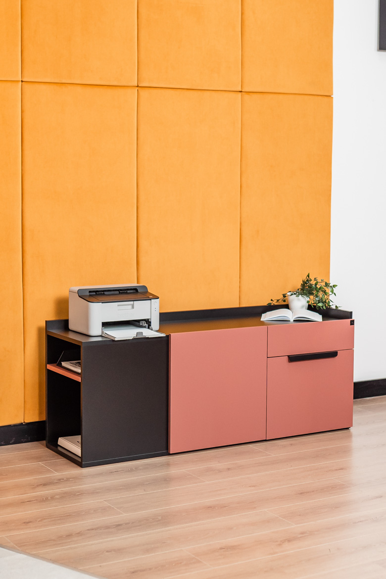 elegancki-kontener-do-nowoczesnego-gabinetu elegancki kontener do nowoczesnego gabinetu