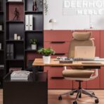 biurko z kontenerkiem do przechowywania akt