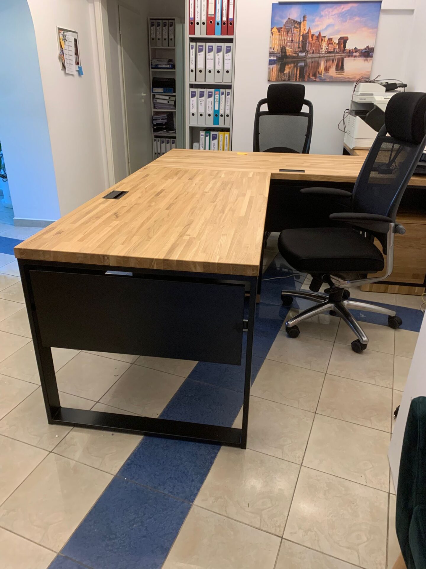 Meble dla dewelopera z Warszawy wraz z dostawą