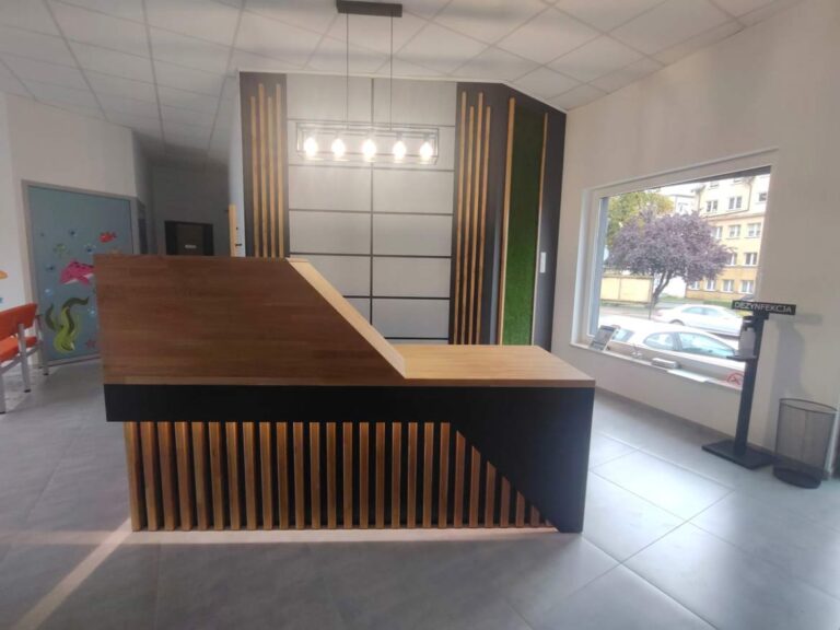 podświetlana recepcja