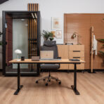 biurko z regulacją wysokości