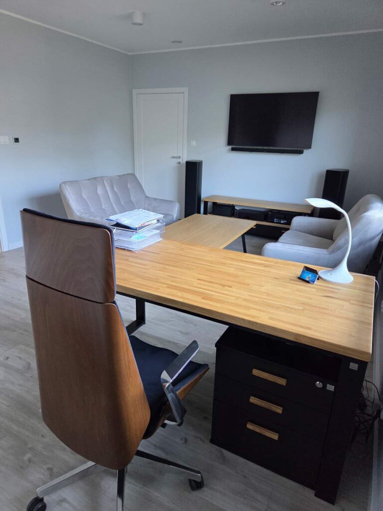 Firmenkabinett für Safeline Sicherheitssysteme