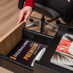 kompakter Behälter auf Rädern zur Aufbewahrung kleiner Gegenstände