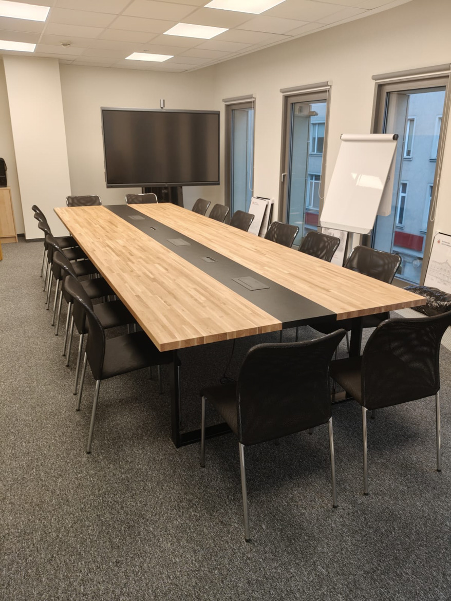 Stół konferencyjny 450 cm dla Pana Jarosława z Warszawy