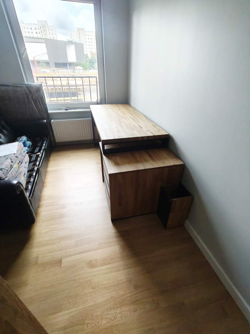 Biurko z kontenerkiem dla Pana Wiesława z Warszawy