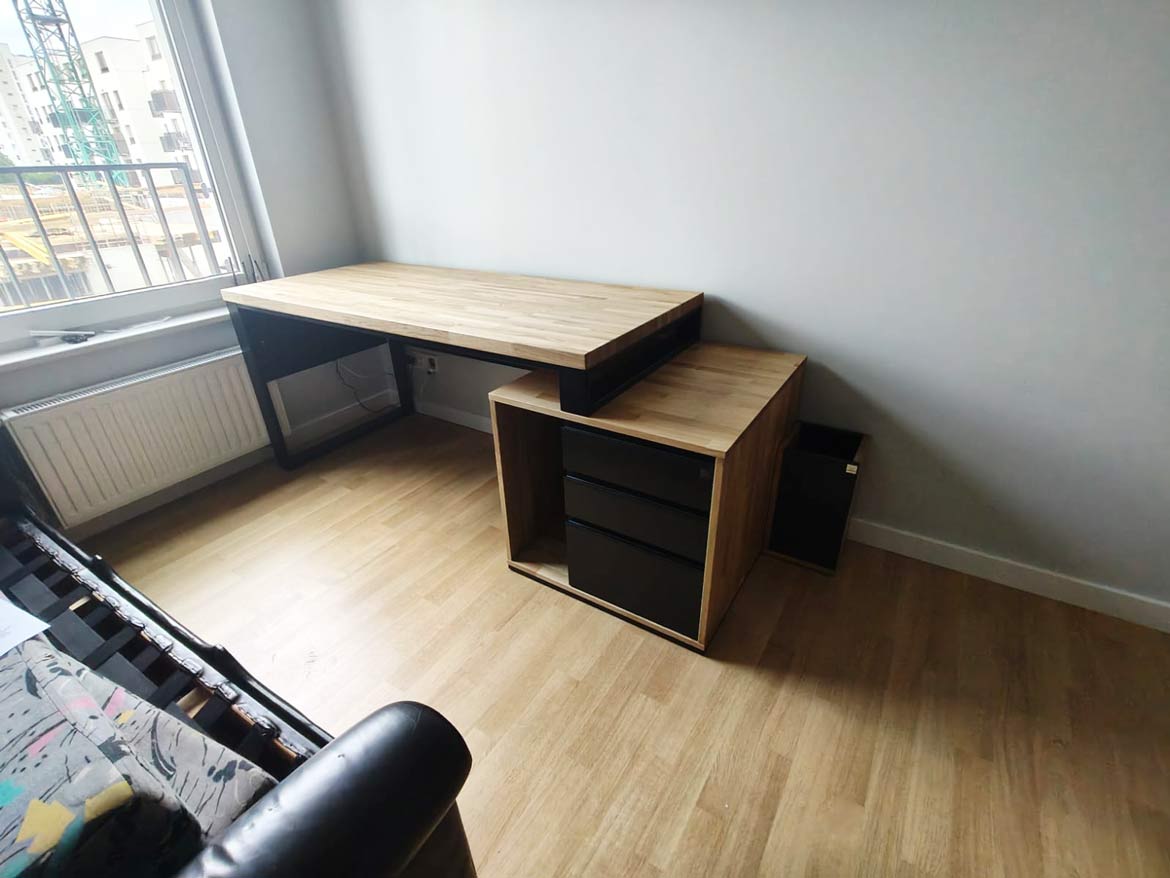 Biurko z kontenerkiem dla Pana Wiesława z Warszawy