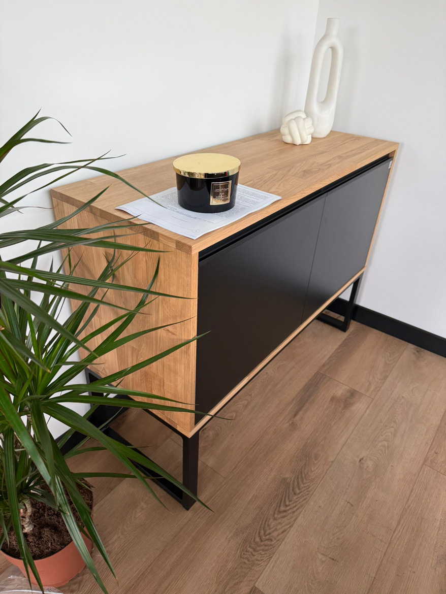 Bürokommode für eine Anwaltskanzlei in Poznan