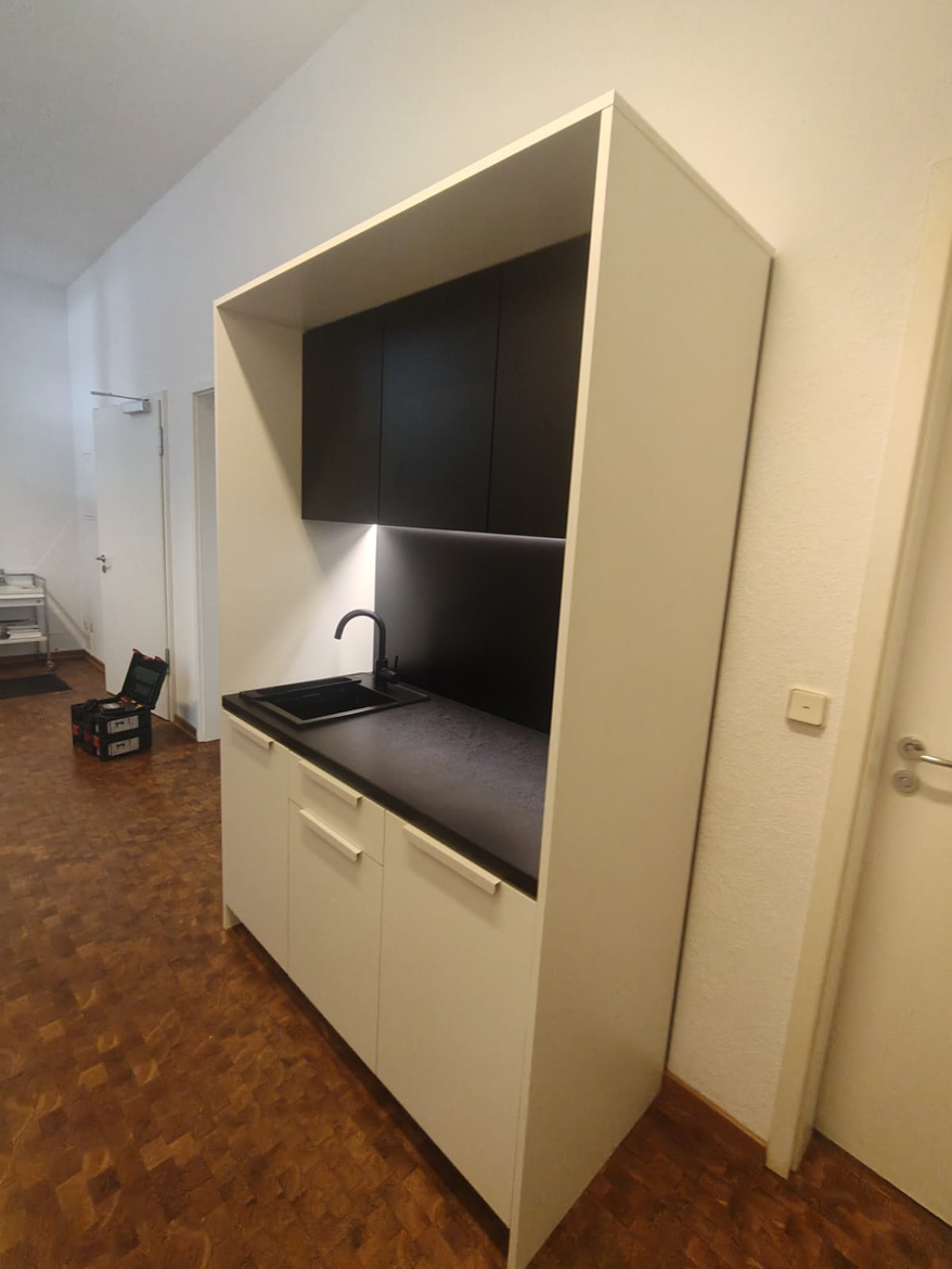 aneks kuchenny dla biura architektoniczno inzynieryjnego we frankfurcie w niemczech 06