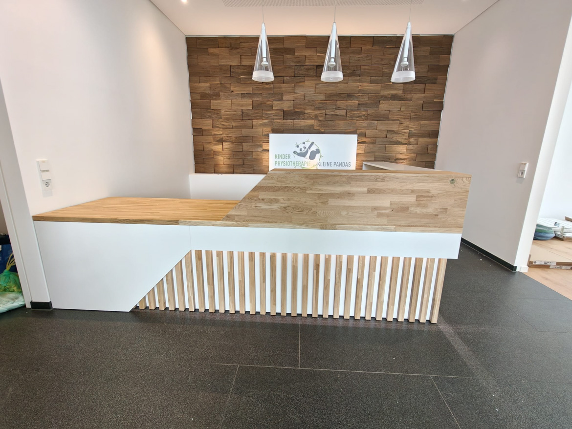 Empfangsschalter für Kinderphysiotherapie Kleine Pandas in Ulm (Deutschland)
