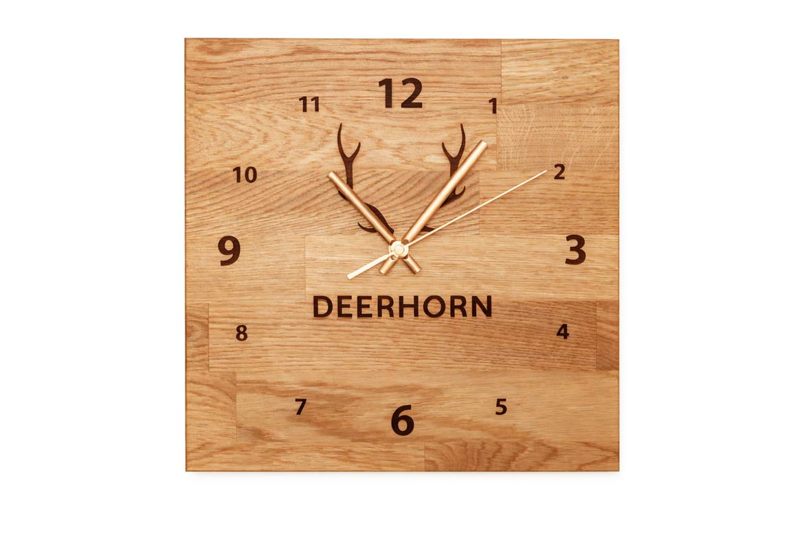 Büro-Wanduhr aus Holz mit Zeigern Büro-Wanduhr aus Holz mit Zeigern