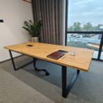 Konferenztisch im modernen Design